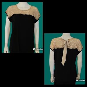 FAITH & JOY Antique Lace Yoke Short Sleeve Bow Blouse